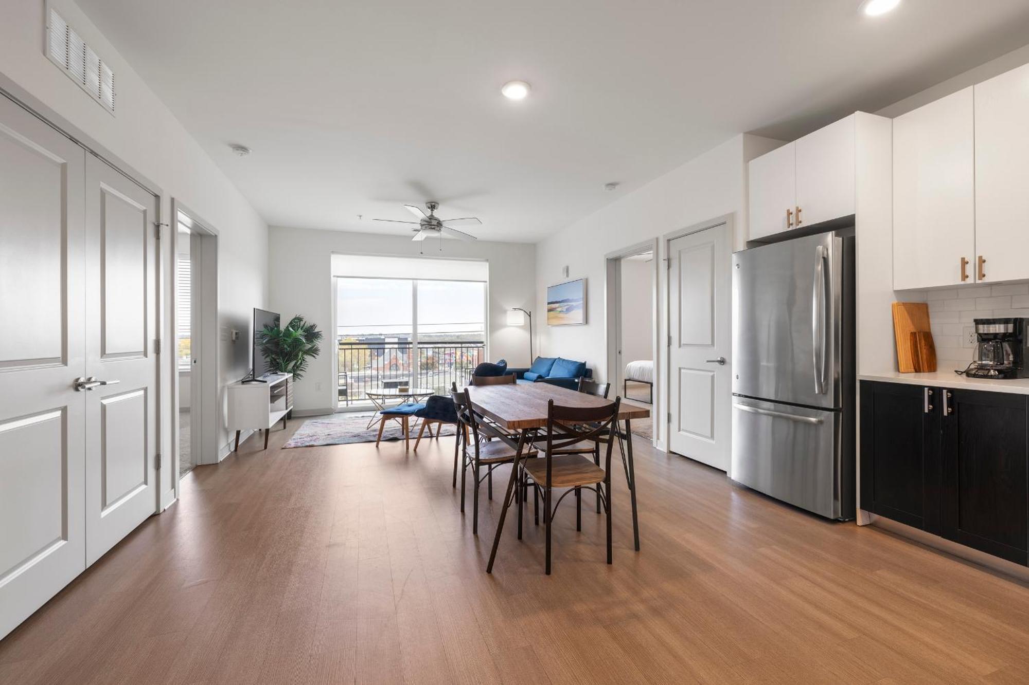 Apartment Modern Nulu 2br Cozysuites 07 *