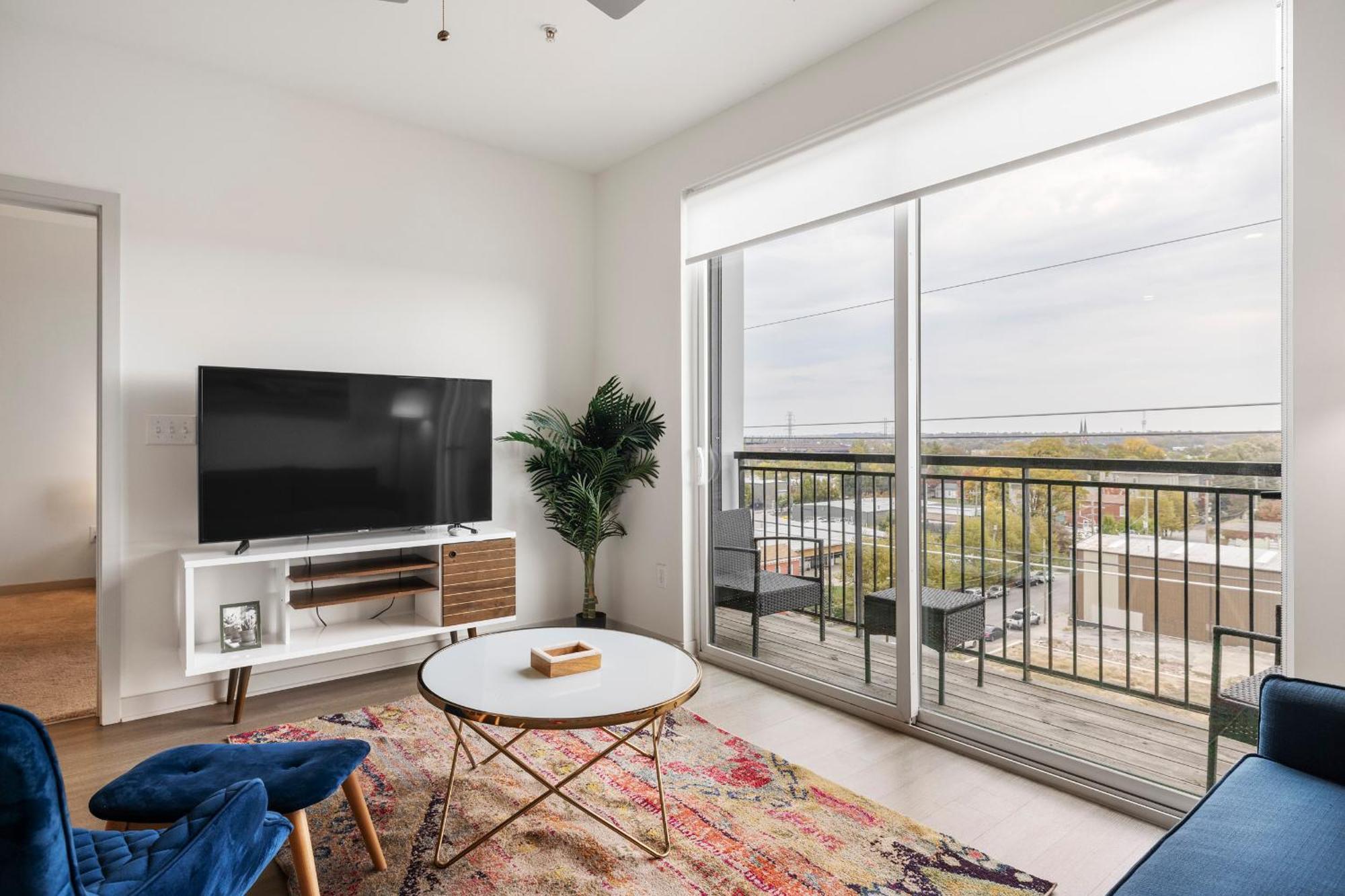 Apartment Modern Nulu 2br Cozysuites 07